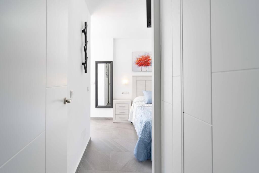 Primera Linea Playa 2 Puerto Marina Edificio Diana 1 Apartment *