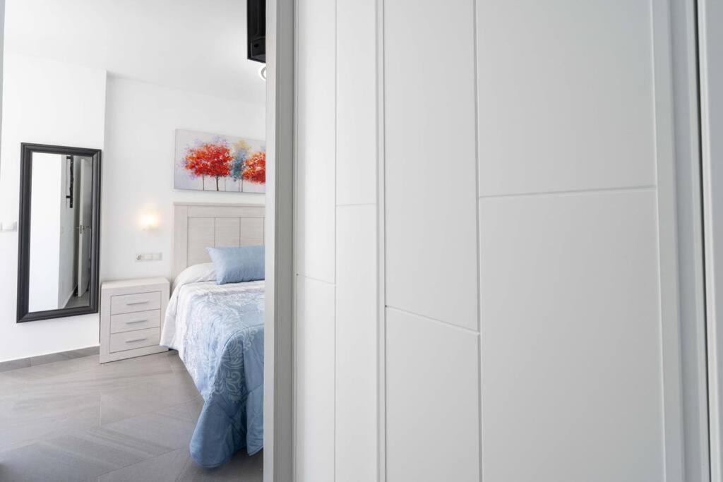 Apartment Primera Linea Playa 2 Puerto Marina Edificio Diana 1 *