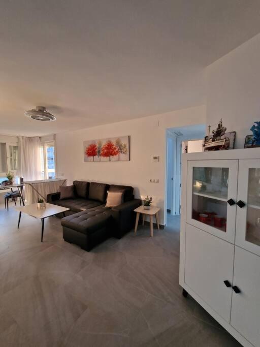 Primera Linea Playa 2 Puerto Marina Edificio Diana 1 Apartment