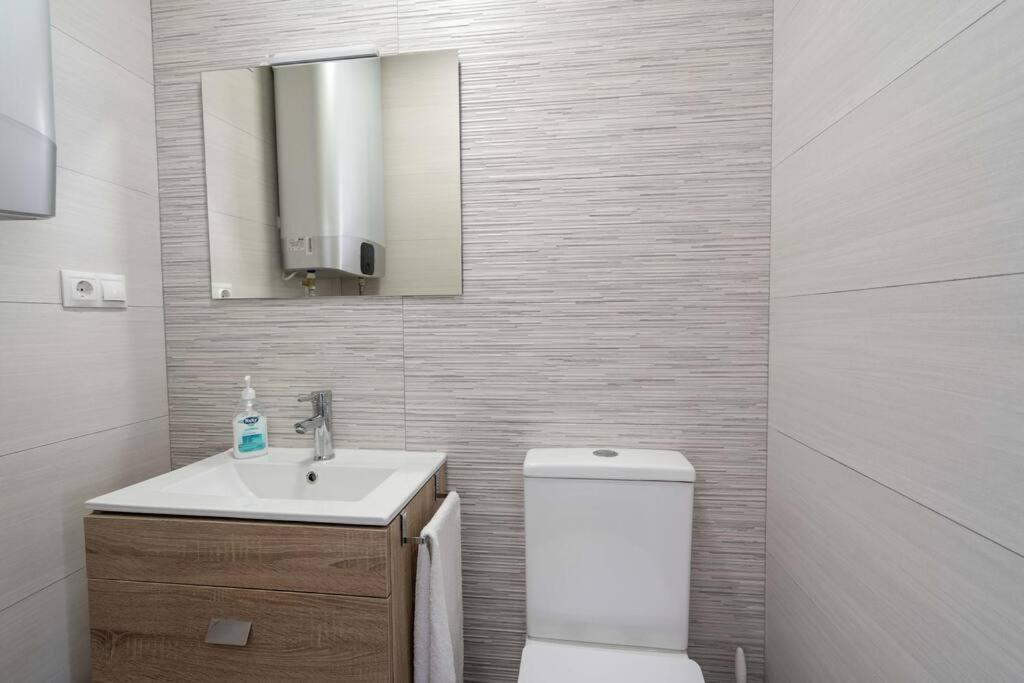 Primera Linea Playa 2 Puerto Marina Edificio Diana 1 Apartment *