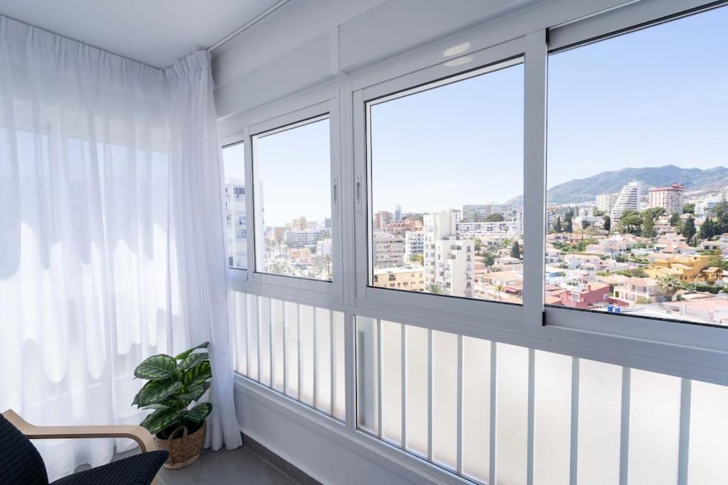 Apartment Primera Linea Playa 2 Puerto Marina Edificio Diana 1 *